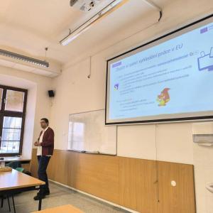 obrazek-whatsapp-2025-12-05-v-10.38.55